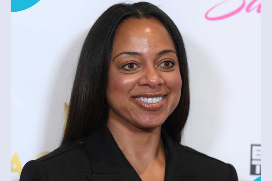 nischelle turner